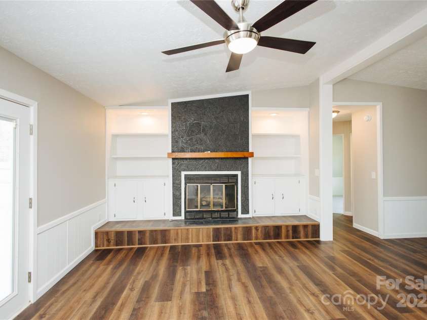 253 Hidden Acres Drive, Marion, NC 28752.  MLS# CAR4287282, YatesRealty ID 25492. 