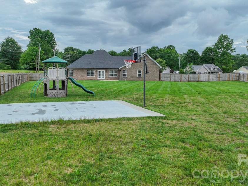 3426 Rilla Hamilton Road, Monroe, NC 28110.  MLS# CAR4385023, YatesRealty ID 25494. 
