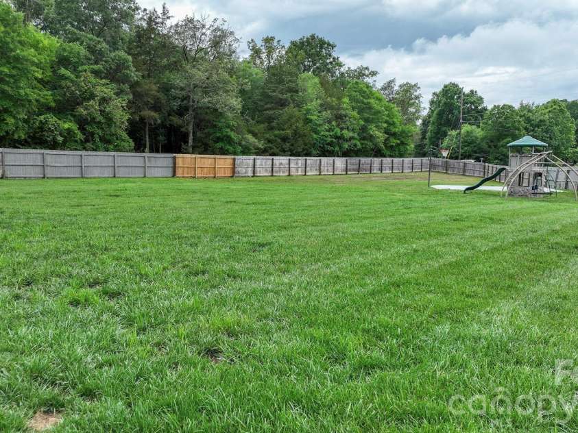 3426 Rilla Hamilton Road, Monroe, NC 28110.  MLS# CAR4385023, YatesRealty ID 25494. 