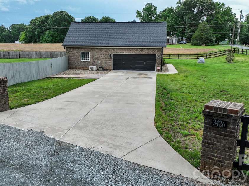 3426 Rilla Hamilton Road, Monroe, NC 28110.  MLS# CAR4385023, YatesRealty ID 25494. 