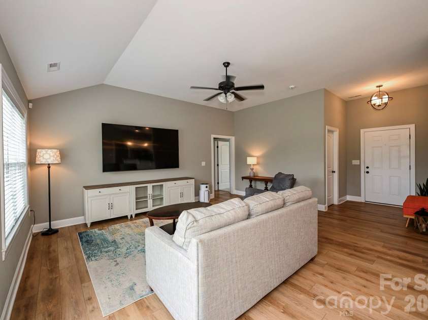 3426 Rilla Hamilton Road, Monroe, NC 28110.  MLS# CAR4385023, YatesRealty ID 25494. 
