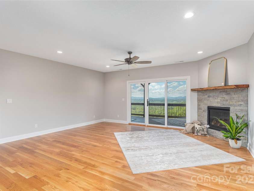 54 Herron View Lane, Weaverville, NC 28787.  MLS# CAR4225243, YatesRealty ID 25495. 