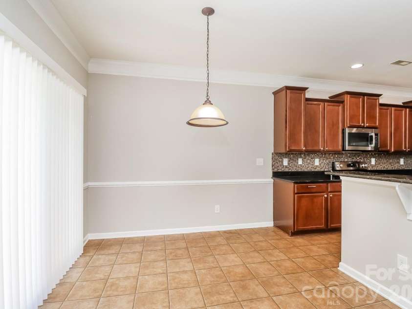 2104 Verde Creek Road, Charlotte, NC 28214.  MLS# CAR4386224, YatesRealty ID 25496. 