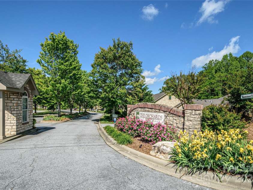 70 Cameo Drive, Flat Rock, NC 28731.  MLS# CAR4254378, YatesRealty ID 25496. Entrance to The Orchards of Flat Rocks