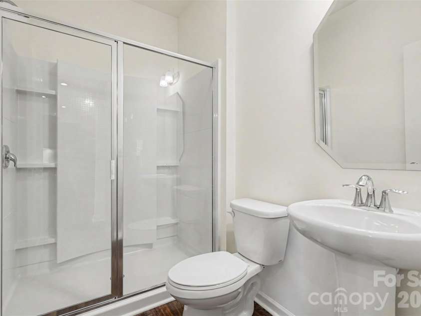 146 Fairfield Drive, Troutman, NC 28166.  MLS# CAR4386518, YatesRealty ID 25497. Downstairs full bathroom