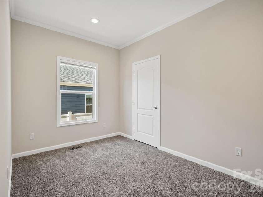123 Bellamy Road, Asheville, NC 28806.  MLS# CAR4386211, YatesRealty ID 25499. 