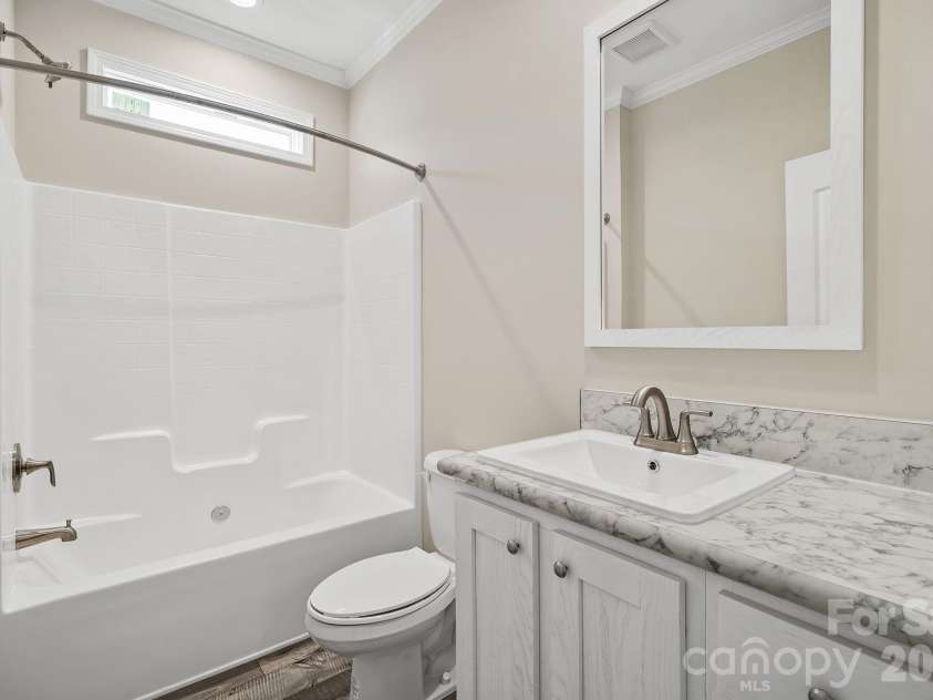 123 Bellamy Road, Asheville, NC 28806.  MLS# CAR4386211, YatesRealty ID 25499. 