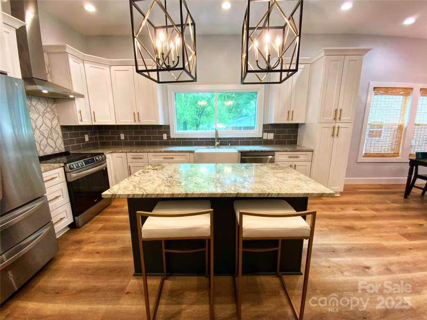 125 Todd Drive, Concord, NC 28025.  MLS# CAR4265272, YatesRealty ID 25499. 