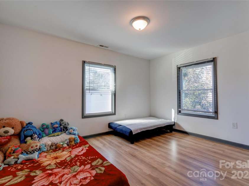 710 Elm Street, Shelby, NC 28150.  MLS# CAR4197585, YatesRealty ID 255. Bedroom