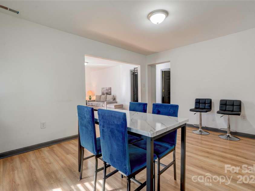 710 Elm Street, Shelby, NC 28150.  MLS# CAR4197585, YatesRealty ID 255. Dining Room