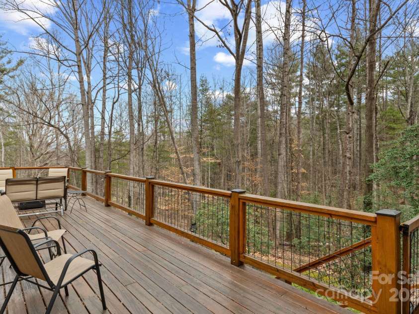 17 Sweetwater Oaks Drive, Fletcher, NC 28732.  MLS# CAR4233584, YatesRealty ID 2550. 
