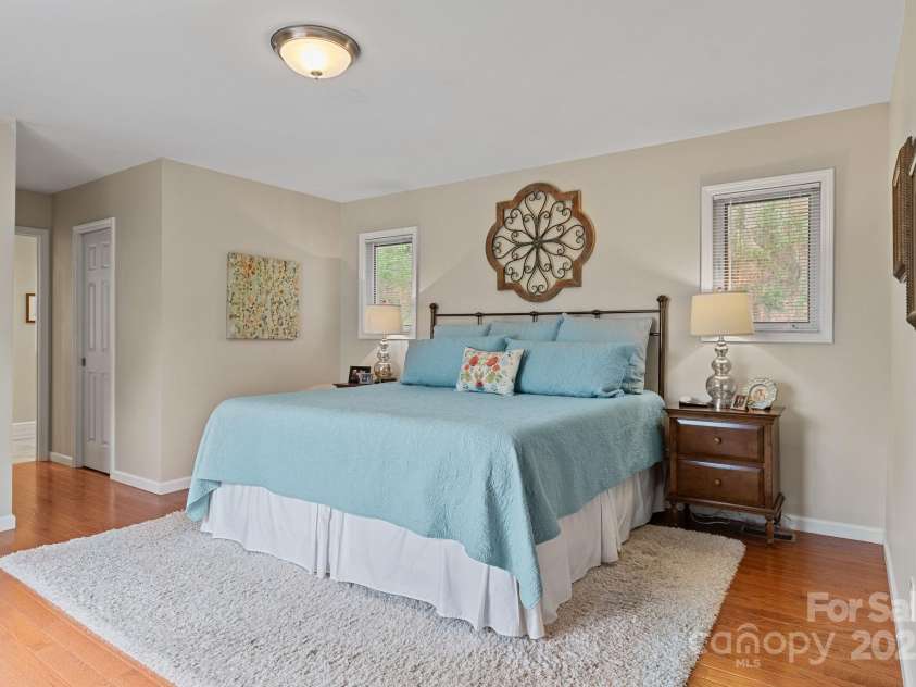 17 Sweetwater Oaks Drive, Fletcher, NC 28732.  MLS# CAR4233584, YatesRealty ID 2550. Primary Bedroom
