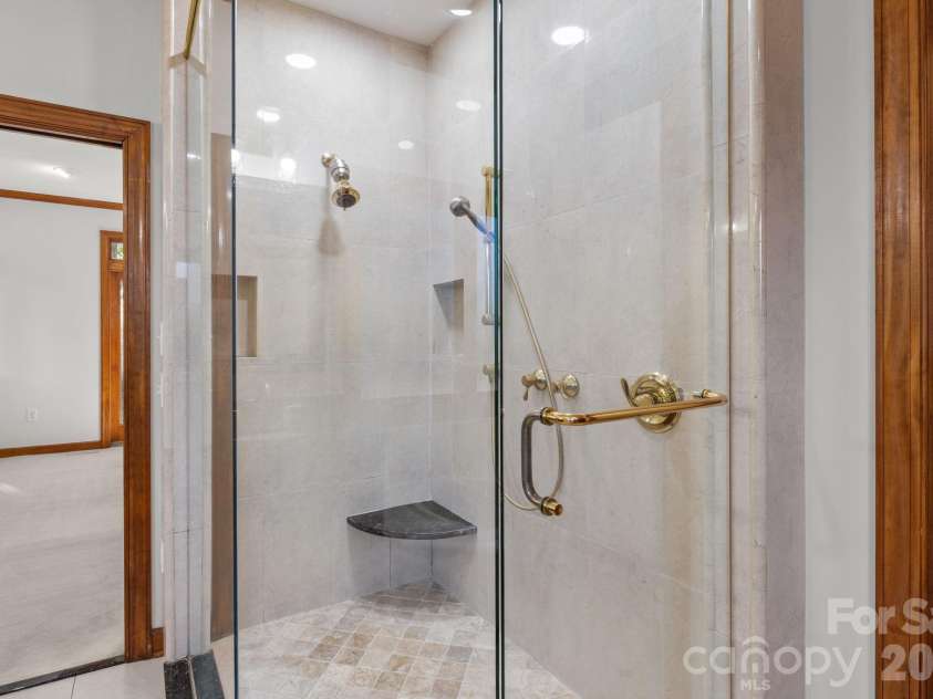 19322 Yachtman Drive, Cornelius, NC 28031.  MLS# CAR4349479, YatesRealty ID 2550. 