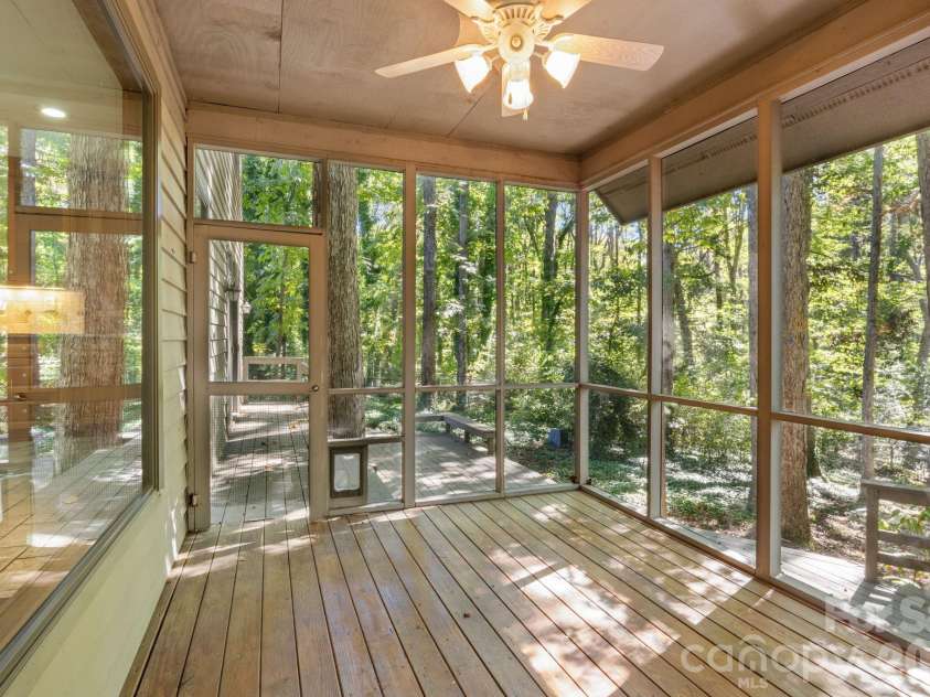 19322 Yachtman Drive, Cornelius, NC 28031.  MLS# CAR4349479, YatesRealty ID 2550. 