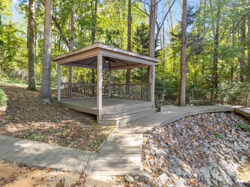 19322 Yachtman Drive, Cornelius, NC 28031.  MLS# CAR4349479, YatesRealty ID 2550. 