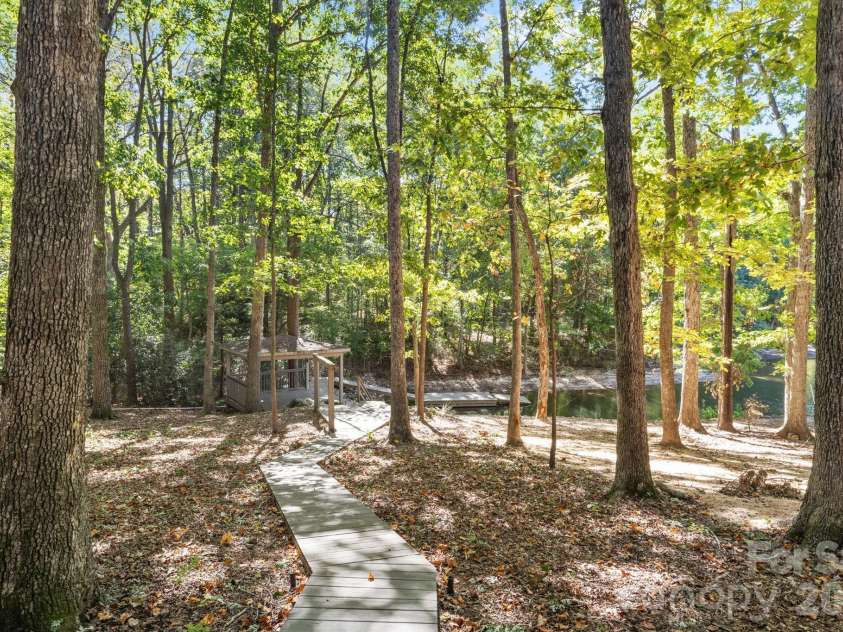 19322 Yachtman Drive, Cornelius, NC 28031.  MLS# CAR4349479, YatesRealty ID 2550. 