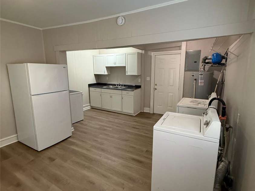 481 Lincoln Street, Cramerton, NC 28032.  MLS# CAR4338230, YatesRealty ID 2550. Kitchen Area