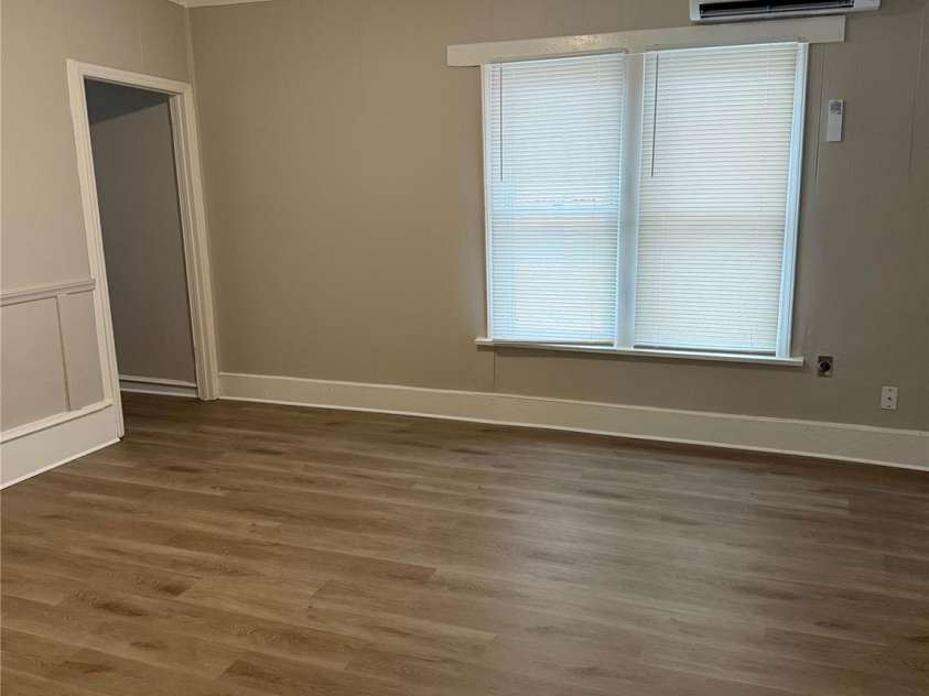 481 Lincoln Street, Cramerton, NC 28032.  MLS# CAR4338230, YatesRealty ID 2550. Living Room