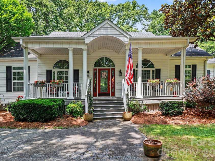 4037 Old Williamston Road, Belton, SC 29627.  MLS# CAR4384934, YatesRealty ID 25501. 