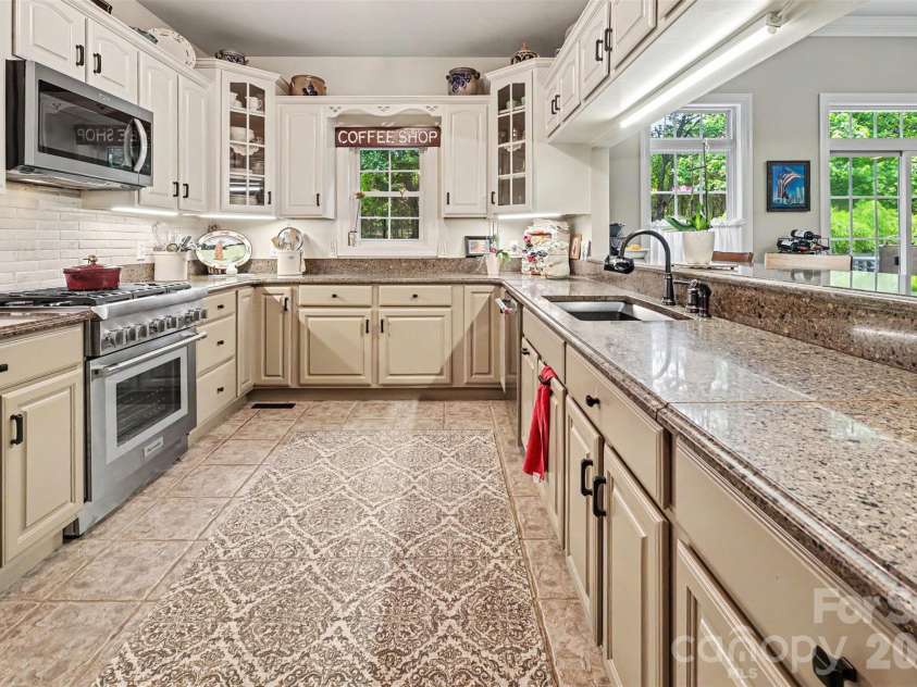 4037 Old Williamston Road, Belton, SC 29627.  MLS# CAR4384934, YatesRealty ID 25501. 
