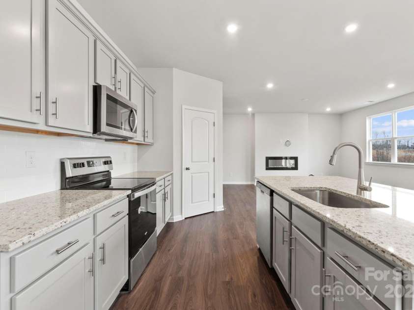 707 Olde England Drive, Lincolnton, NC 28092.  MLS# CAR4270152, YatesRealty ID 25503. Representative Photo