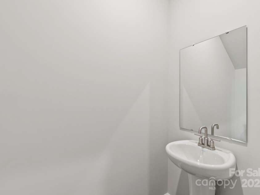 707 Olde England Drive, Lincolnton, NC 28092.  MLS# CAR4270152, YatesRealty ID 25503. Representative Photo