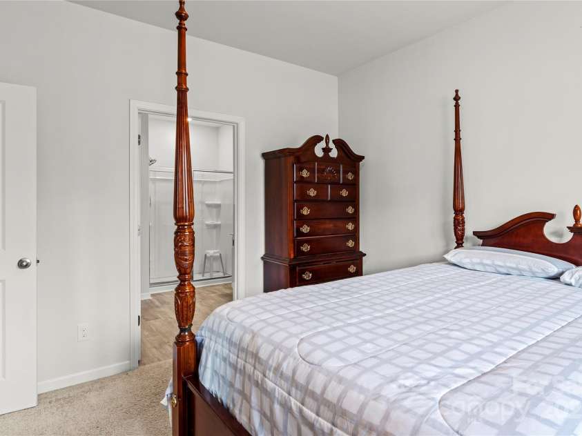 192 Culloden Drive, Mocksville, NC 27028.  MLS# CAR4272605, YatesRealty ID 25506. 