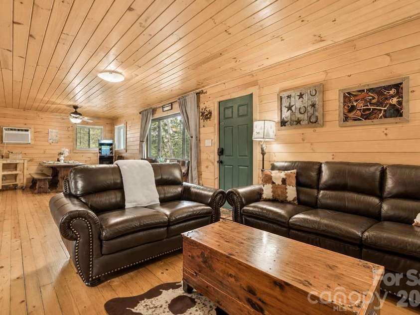 319 Blue Ridge Parkway, Bryson City, NC 28713.  MLS# CAR4386613, YatesRealty ID 25507. 