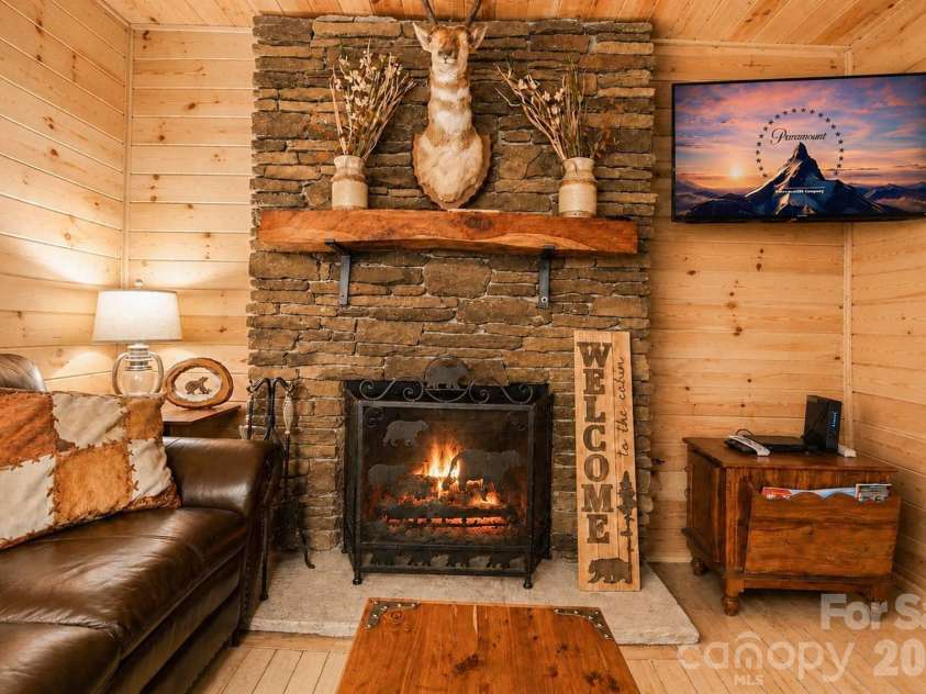 319 Blue Ridge Parkway, Bryson City, NC 28713.  MLS# CAR4386613, YatesRealty ID 25507. 
