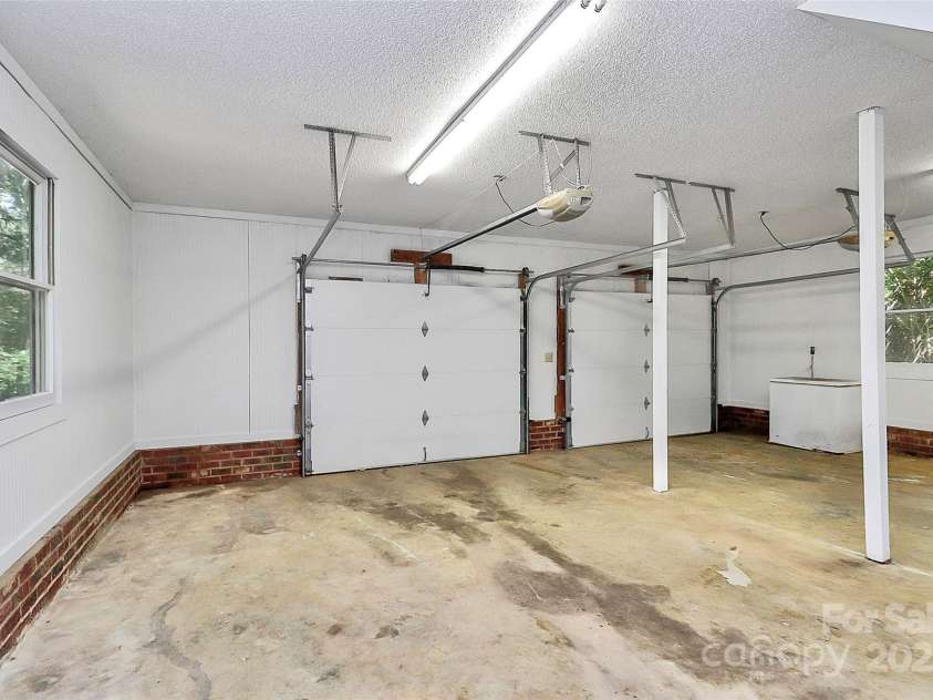 3311 Camden Road, Marshville, NC 28103.  MLS# CAR4273133, YatesRealty ID 25507. 