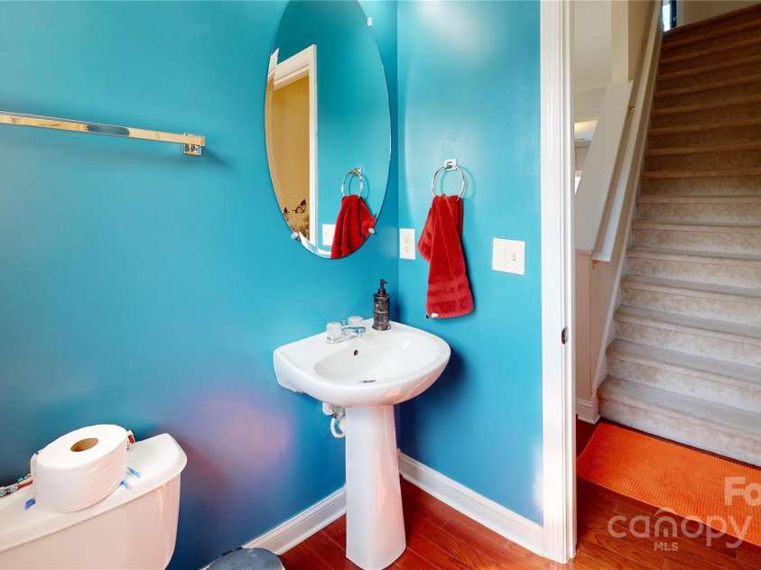 6313 Woodland Commons Drive, Charlotte, NC 28269.  MLS# CAR4273622, YatesRealty ID 25508. 