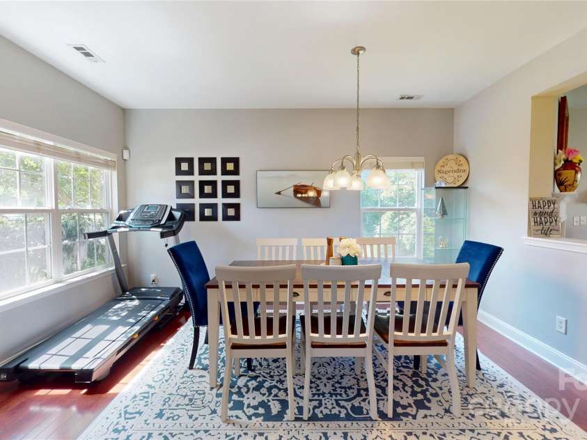 6313 Woodland Commons Drive, Charlotte, NC 28269.  MLS# CAR4273622, YatesRealty ID 25508. 