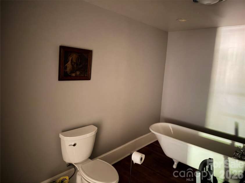 425 Ellis Street, Salisbury, NC 28144.  MLS# CAR4386434, YatesRealty ID 25509. 