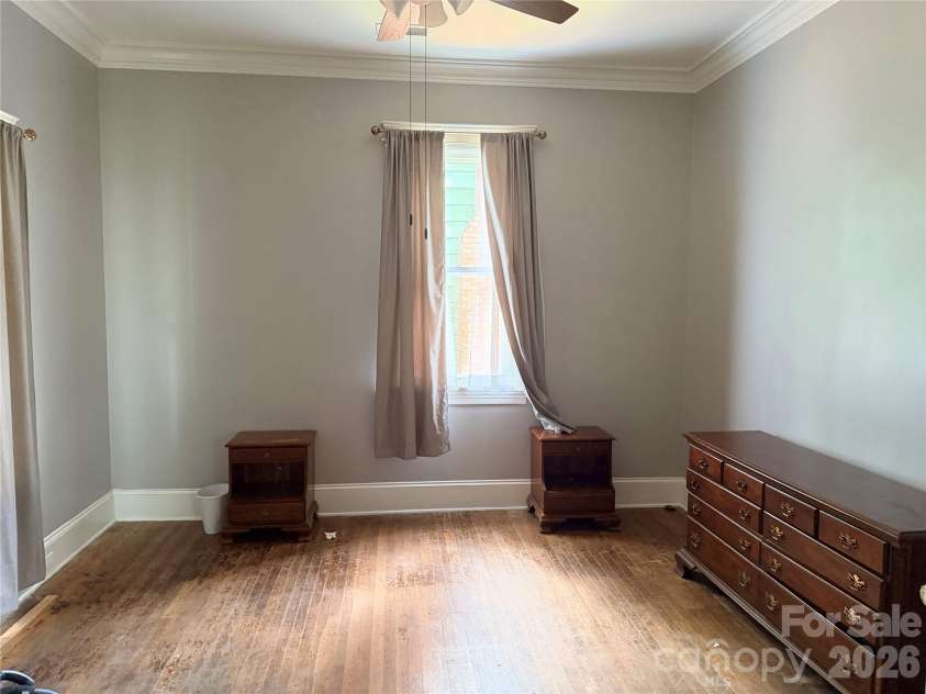 425 Ellis Street, Salisbury, NC 28144.  MLS# CAR4386434, YatesRealty ID 25509. 