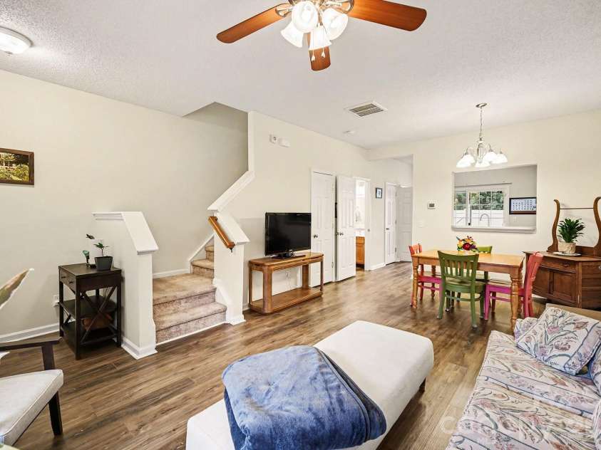 8048 Stoneham Court, Matthews, NC 28105.  MLS# CAR4333085, YatesRealty ID 2551. 