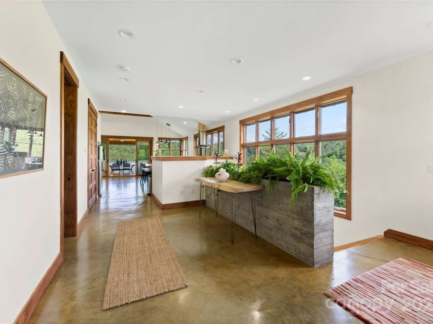 13 New Home Road, Marshall, NC 28753.  MLS# CAR4274055, YatesRealty ID 25510. 