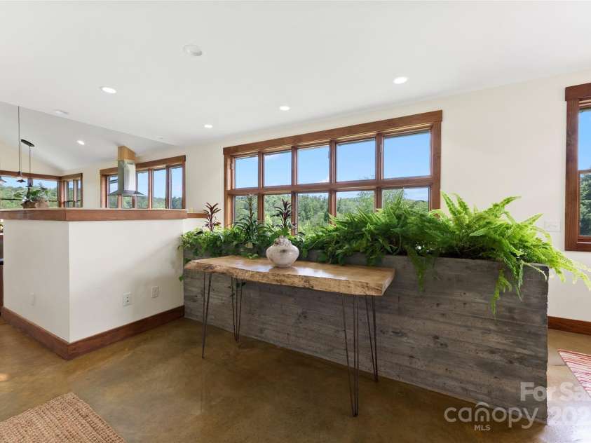 13 New Home Road, Marshall, NC 28753.  MLS# CAR4274055, YatesRealty ID 25510. 