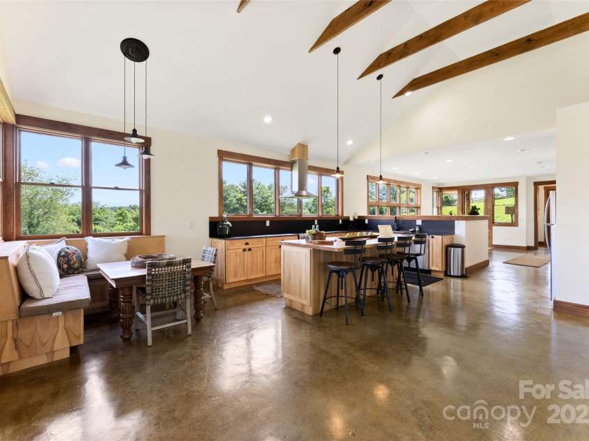 13 New Home Road, Marshall, NC 28753.  MLS# CAR4274055, YatesRealty ID 25510. 