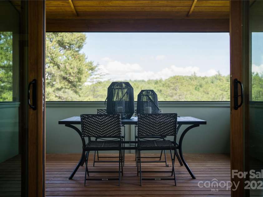 13 New Home Road, Marshall, NC 28753.  MLS# CAR4274055, YatesRealty ID 25510. 