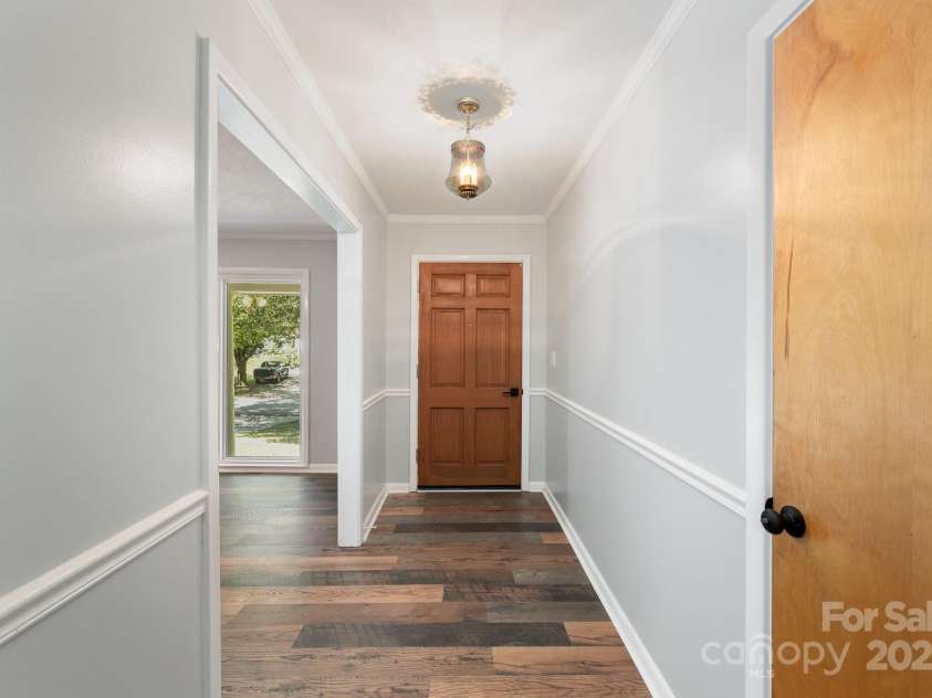 114 Elmwood Drive, Salisbury, NC 28147.  MLS# CAR4263593, YatesRealty ID 25511. 