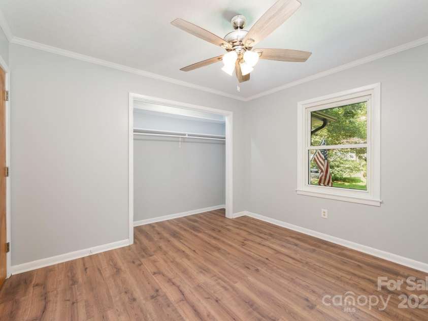 114 Elmwood Drive, Salisbury, NC 28147.  MLS# CAR4263593, YatesRealty ID 25511. 