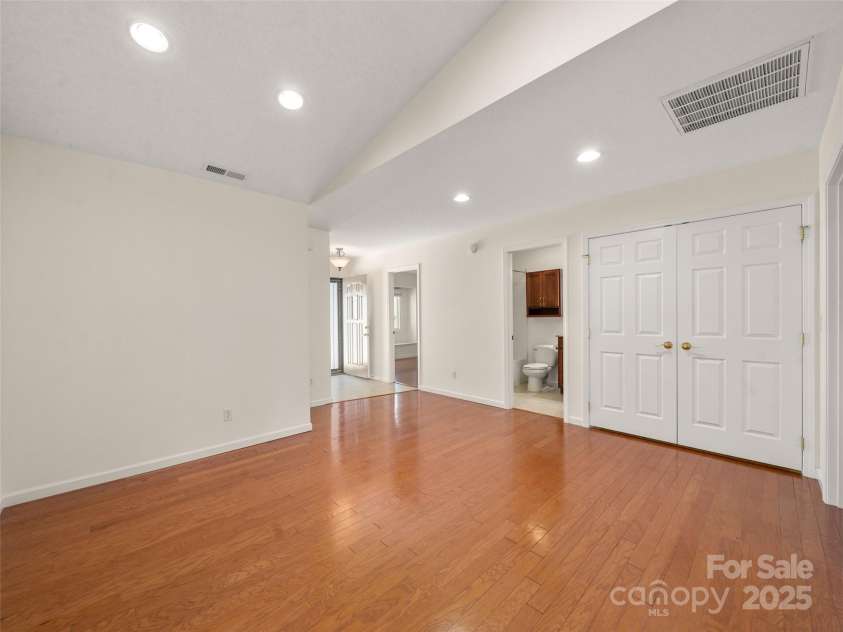 437 Kyfields None, Weaverville, NC 28787.  MLS# CAR4276398, YatesRealty ID 25512. 