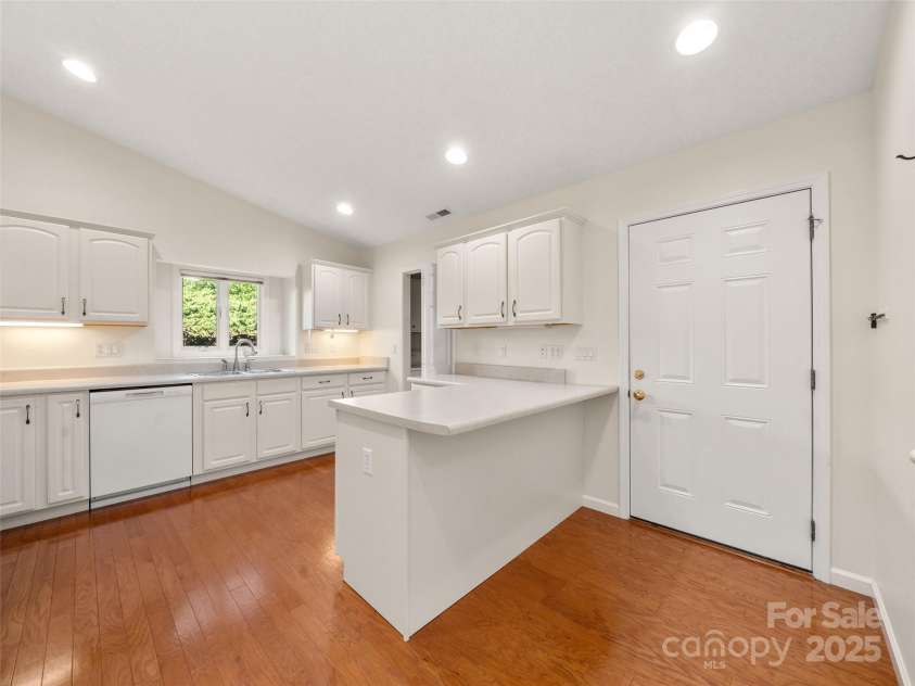 437 Kyfields None, Weaverville, NC 28787.  MLS# CAR4276398, YatesRealty ID 25512. 