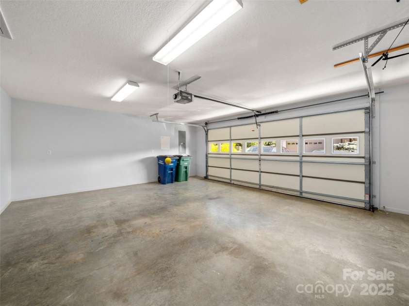437 Kyfields None, Weaverville, NC 28787.  MLS# CAR4276398, YatesRealty ID 25512. 