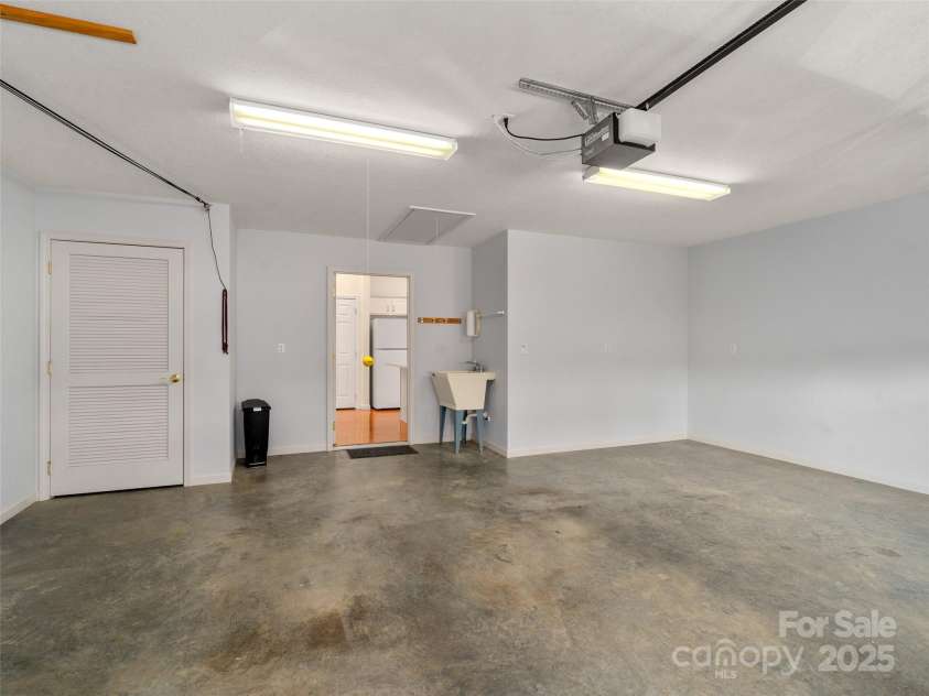 437 Kyfields None, Weaverville, NC 28787.  MLS# CAR4276398, YatesRealty ID 25512. 