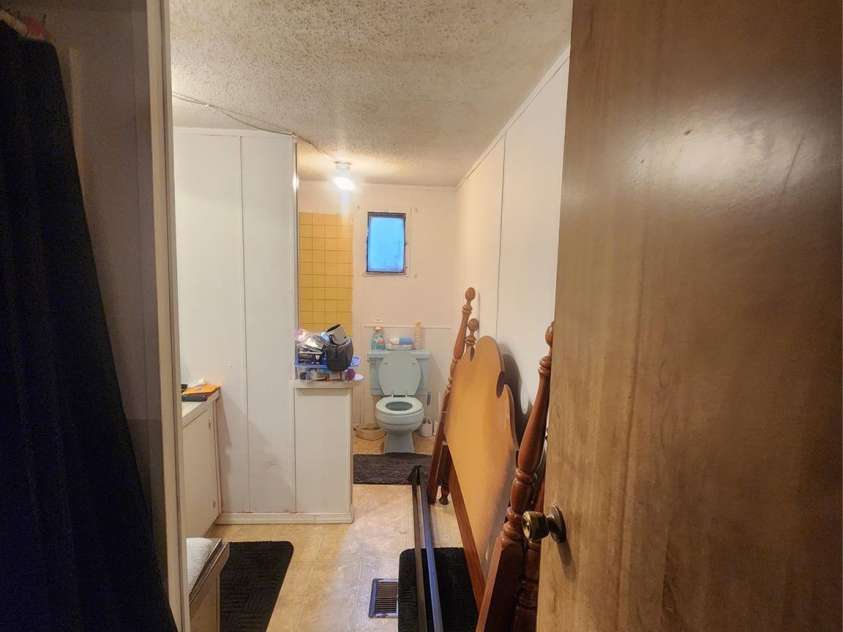 135 Watson Avenue, Taylorsville, NC 28681.  MLS# CAR4385502, YatesRealty ID 25516. Master bath