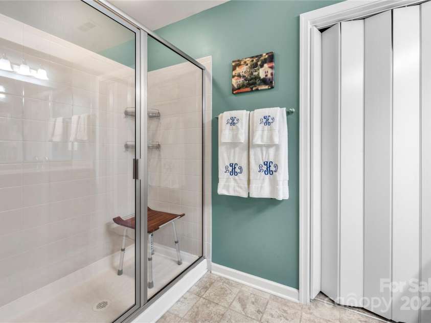 2009 Clover Hill Road, Fort Mill, SC 29707.  MLS# CAR4276899, YatesRealty ID 25516. 