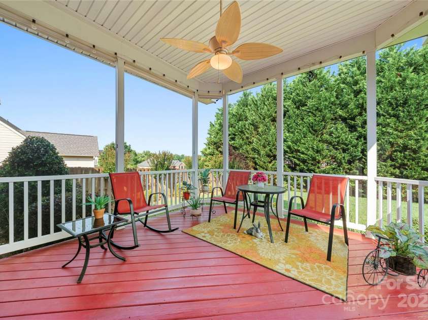2009 Clover Hill Road, Fort Mill, SC 29707.  MLS# CAR4276899, YatesRealty ID 25516. 