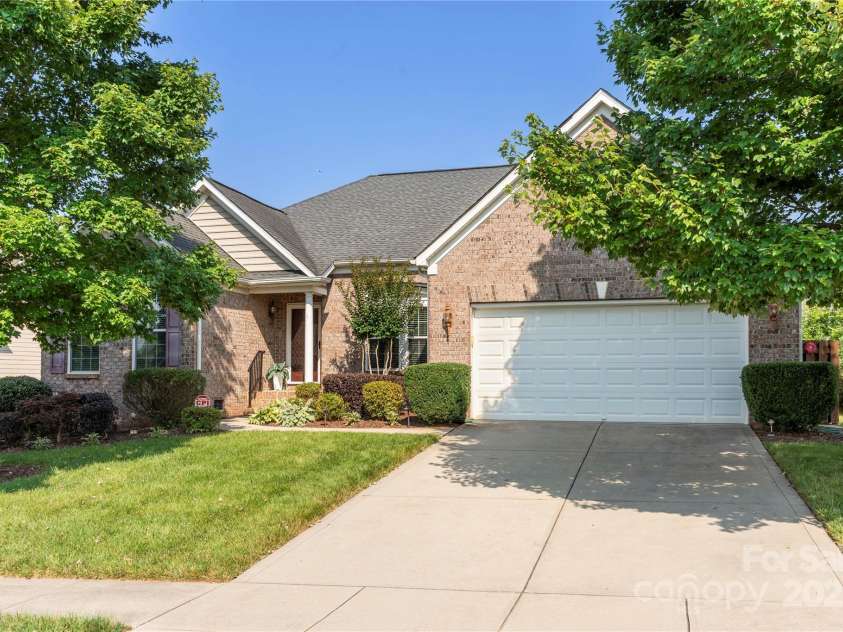 2009 Clover Hill Road, Fort Mill, SC 29707.  MLS# CAR4276899, YatesRealty ID 25516. 