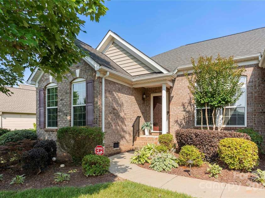 2009 Clover Hill Road, Fort Mill, SC 29707.  MLS# CAR4276899, YatesRealty ID 25516. 